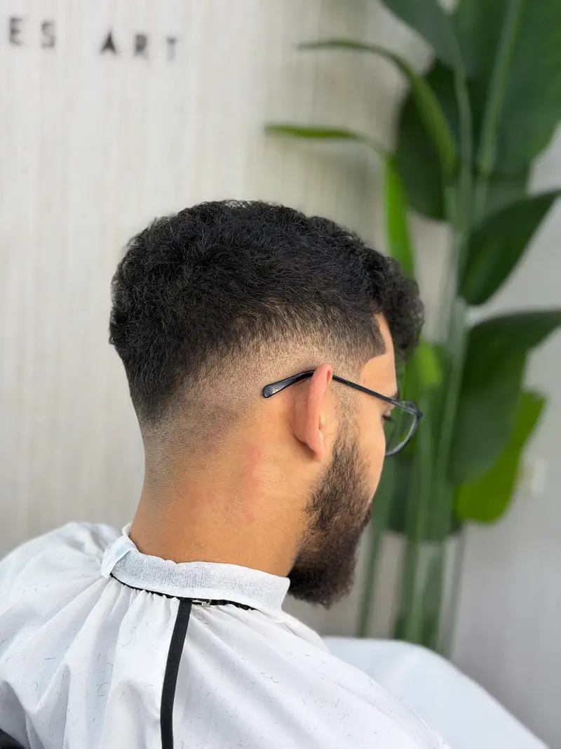 פייד וזקן מלא
